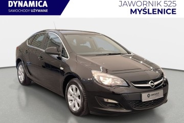 Sedan 1.4Turbo 140KM automat 2018 r., salon PL, kpl. opon, serwisowana